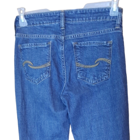 Signature by Levi Strauss & Co Stretch Straight Leg Mid Rise Jeans Size 4M - Picture 3 of 5